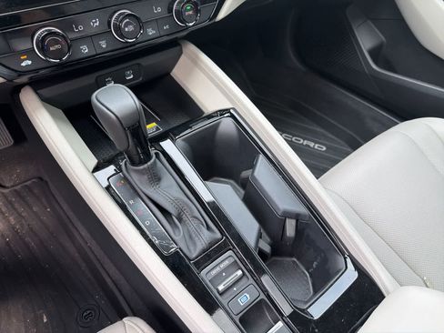 Used 2025 Honda Accord EX-L image 24