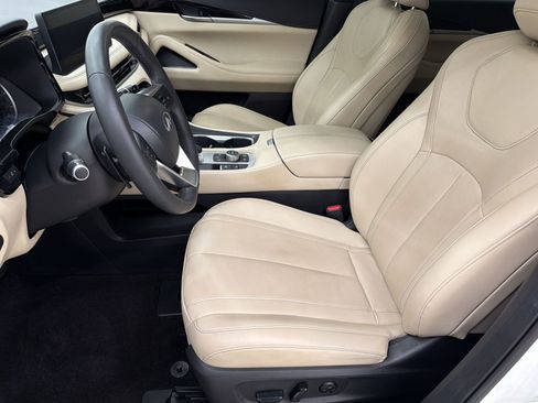 Used 2024 INFINITI QX60 Pure FWD image 5