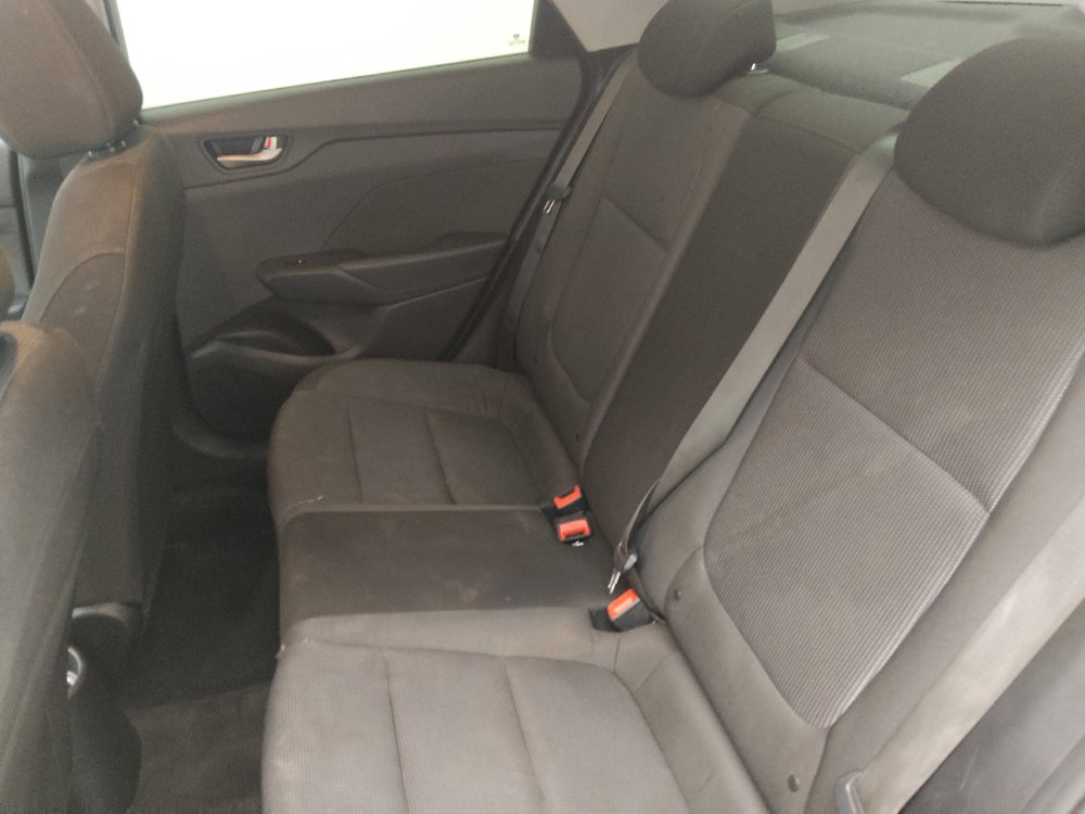 Used 2019 Hyundai Accent SE FWD image 18