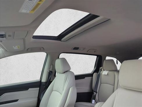 New 2026 Honda Odyssey EX-L image 18