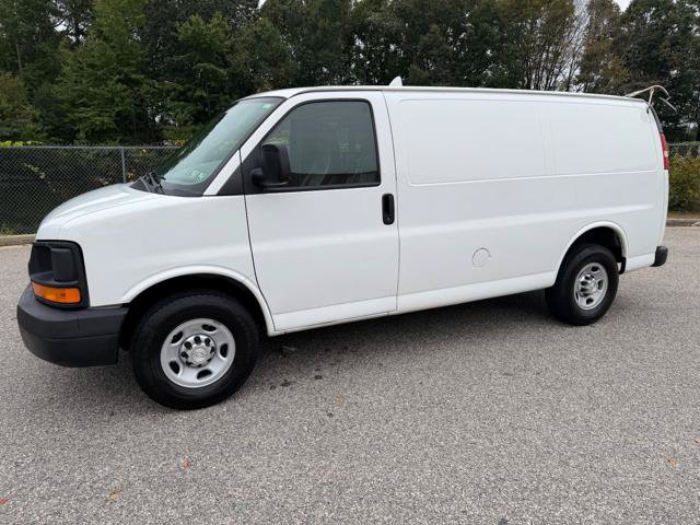 Used 2015 Chevrolet Express 2500 RWD image 9