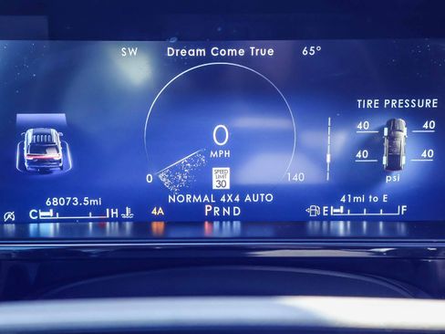 Used 2023 Lincoln Navigator Reserve image 15