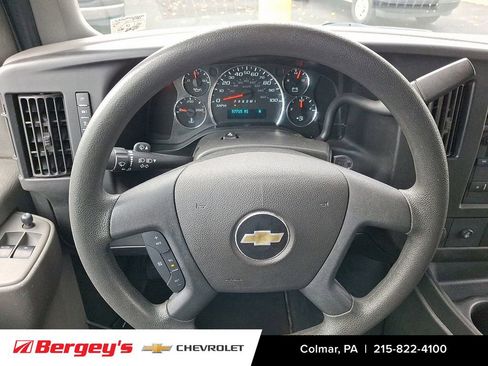 Certified 2020 Chevrolet Express 3500 LT w/ LT Preferred Equipment Group image 21