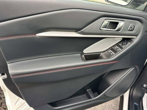 New 2026 Ford Explorer ST w/ Sun And Sound Package image 17