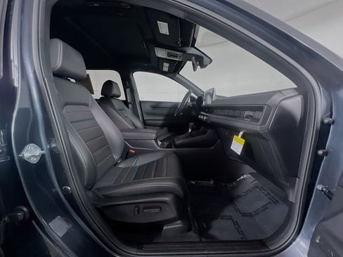 Certified 2025 Honda CR-V Sport-L image 30