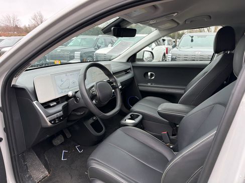 Used 2023 Hyundai Ioniq 5 SEL image 5