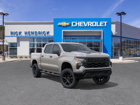 New 2026 Chevrolet Silverado 1500 Custom Trail Boss w/ Turbomax Blackout Package AWD/4WD image 2