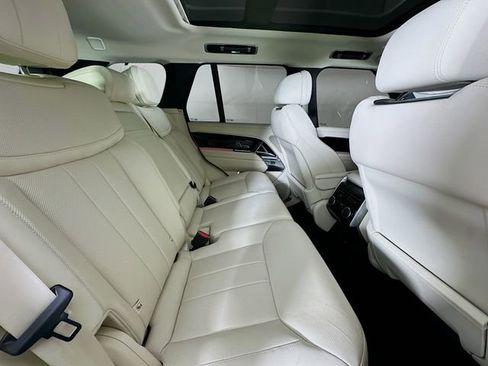 Used 2023 Land Rover Range Rover SE AWD/4WD image 28
