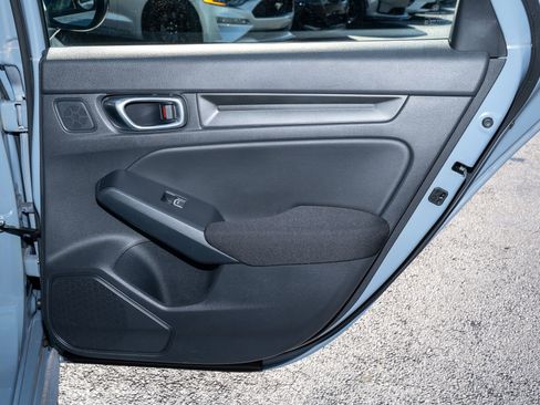 Used 2023 Honda Civic Sport image 13