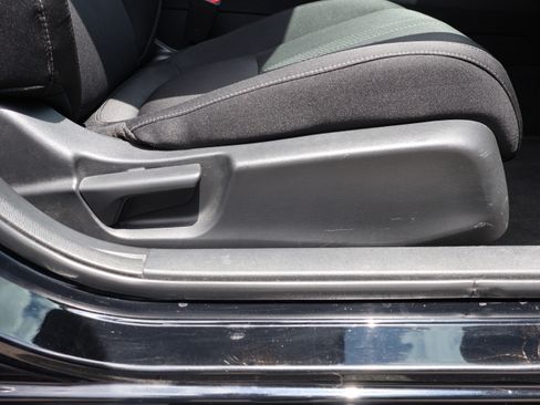 Used 2016 Honda Civic EX-T image 10
