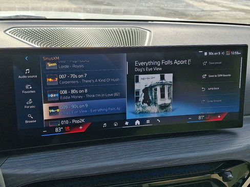 Used 2025 BMW 330i xDrive Sedan w/ M Sport Package image 18