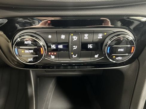 Used 2023 Buick Encore GX Select w/ Sport Touring Package AWD/4WD image 15