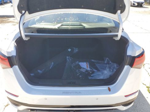 New 2025 Nissan Sentra SR w/ SR Premium Package image 3