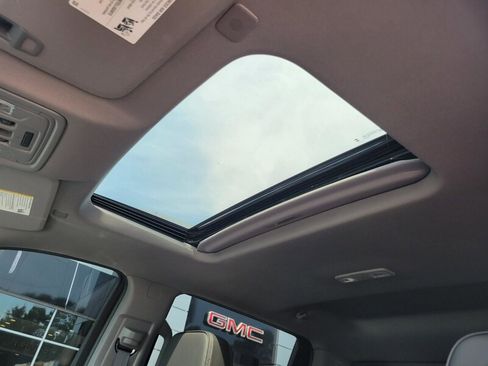 Used 2025 GMC Sierra 2500 Denali w/ Denali Reserve Package image 21