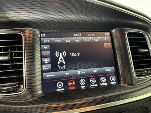Used 2018 Dodge Charger GT AWD/4WD image 19
