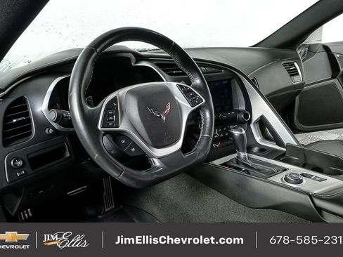 Used 2016 Chevrolet Corvette Stingray Coupe image 4