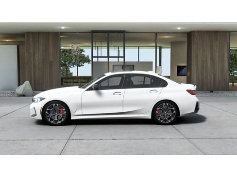 New 2026 BMW 330i 330i w/ M Sport Package image 4