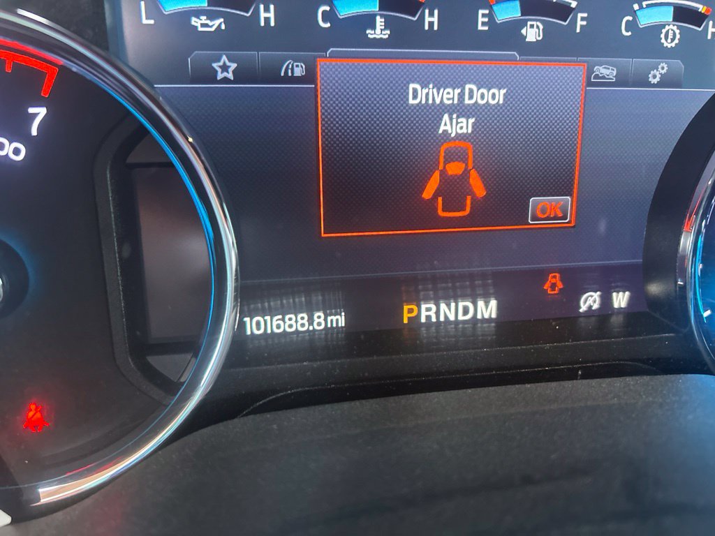 Certified 2021 Ford Expedition XLT RWD image 3