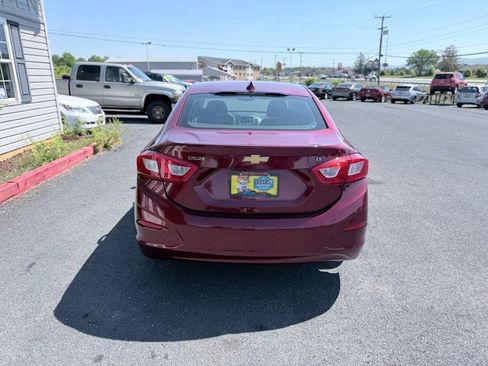 Used 2016 Chevrolet Cruze LT w/ Convenience Package FWD image 6