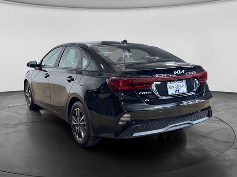 Used 2023 Kia Forte LXS w/ LXS Technology Package image 6