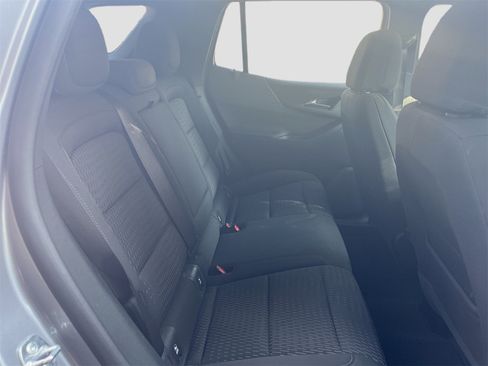 Used 2025 Chevrolet Equinox LT w/ Safety and Technology Package image 28