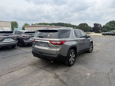 Used 2018 Chevrolet Traverse LT AWD/4WD image 5