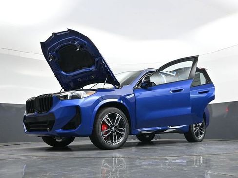 New 2025 BMW X1 xDrive28i w/ Technology Package image 42