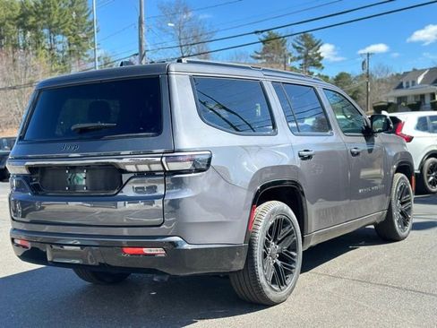 New 2026 Jeep Grand Wagoneer Limited AWD/4WD image 6