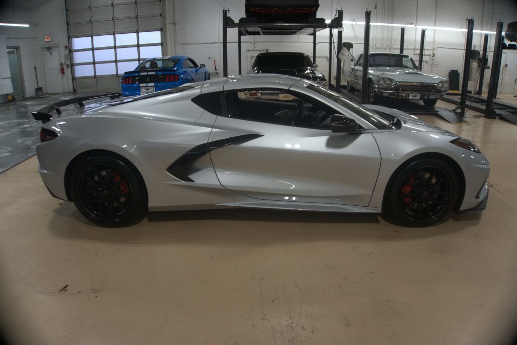 Used 2026 Chevrolet Corvette Stingray Preferred Cpe w/ Z51 Performance Package RWD image 6