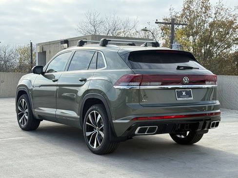 New 2026 Volkswagen Atlas Cross Sport SEL Premium R-Line AWD/4WD image 7