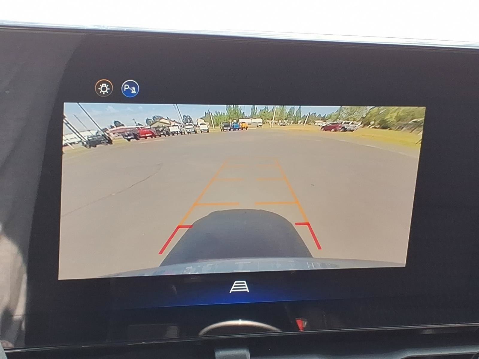 Used 2026 Chevrolet Equinox LT AWD/4WD image 15