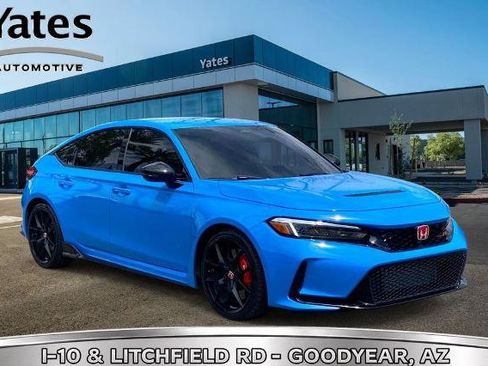 Used 2025 Honda Civic Type R image 1