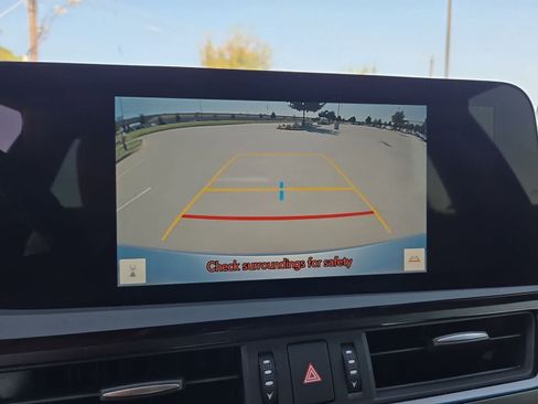 Used 2024 Lexus ES 350 w/ Technology Package FWD image 25