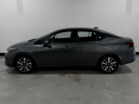 Used 2025 Nissan Versa SV FWD image 13