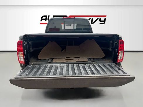Used 2019 Nissan Frontier SV w/ Value Truck Package AWD/4WD image 25