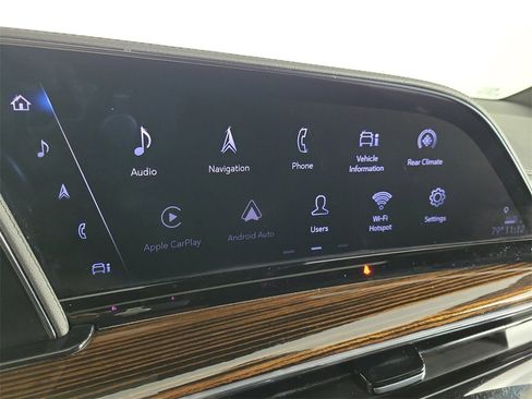 Used 2023 Cadillac Escalade ESV Premium Luxury image 27