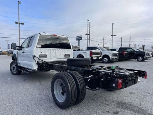 New 2026 Ford F550 4x4 Supercab Super Duty image 25