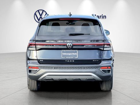 New 2026 Volkswagen Taos SE AWD/4WD image 4