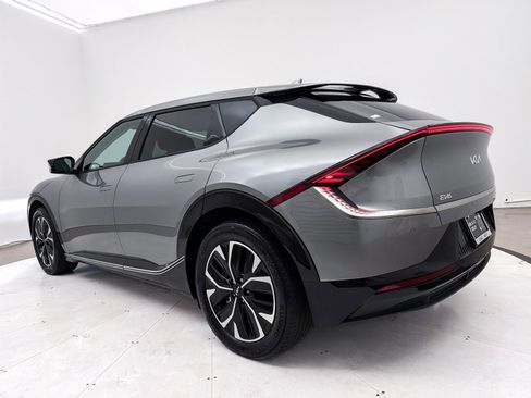 Used 2022 Kia EV6 Wind image 16