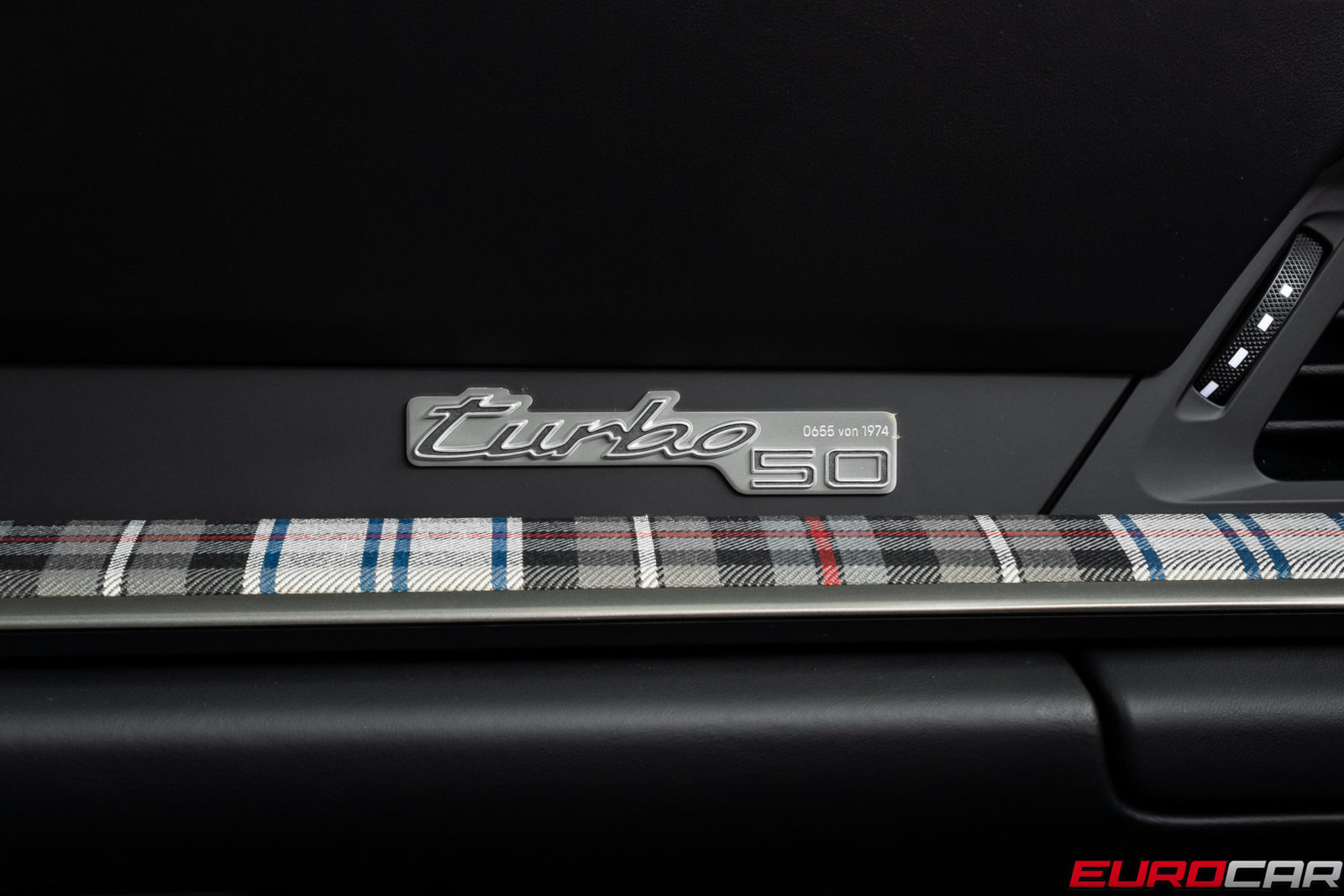 Used 2025 Porsche 911 Turbo S AWD/4WD image 33