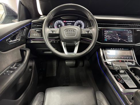 Used 2020 Audi Q8 Prestige AWD/4WD image 28