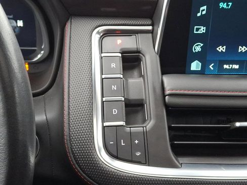 Used 2022 Chevrolet Tahoe RST w/ Sport Performance Package image 15