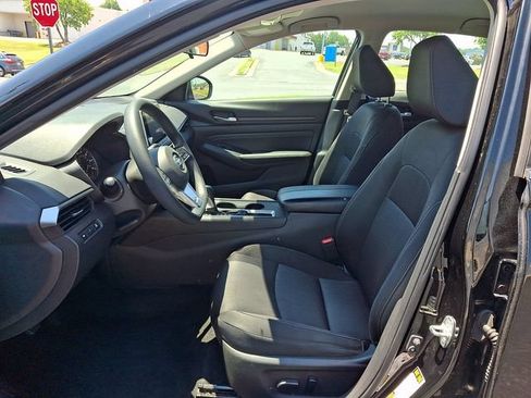 Used 2020 Nissan Altima 2.5 S FWD image 13