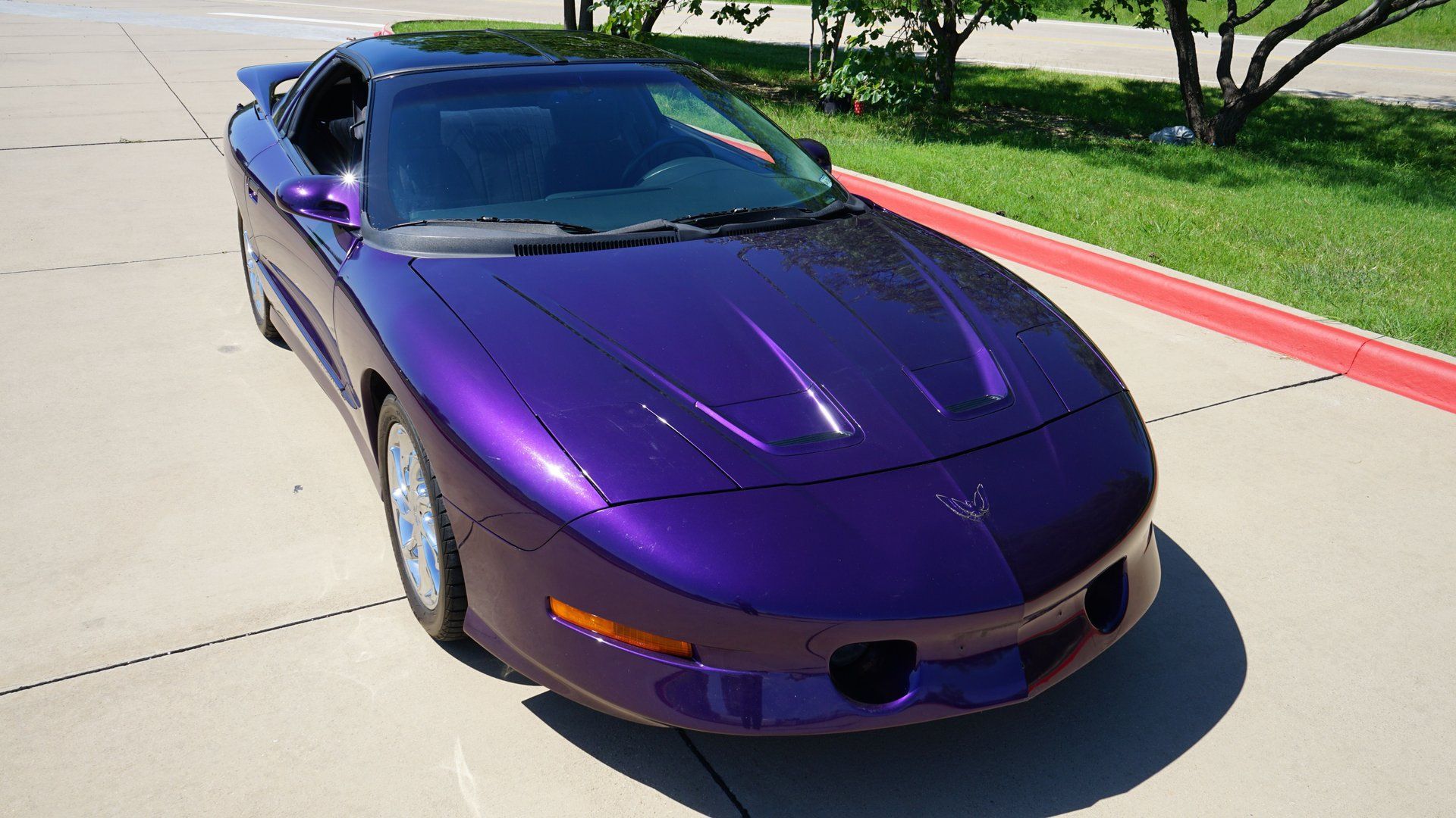 Used 1997 Pontiac Firebird Trans Am RWD image 20