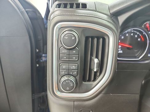 Used 2019 Chevrolet Silverado 1500 RST w/ All-Star Edition AWD/4WD image 24