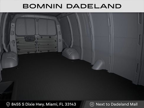 New 2025 Chevrolet Express 2500 Work Van w/ Driver Convenience Package image 18