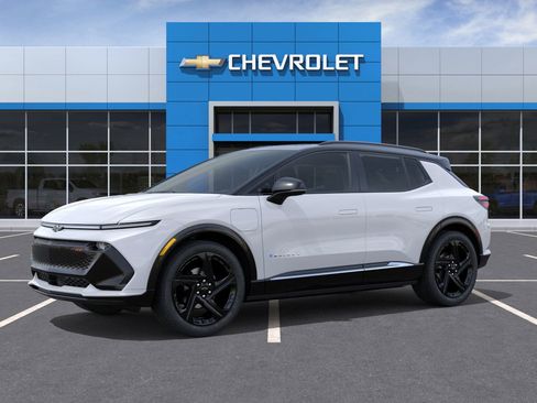 New 2026 Chevrolet Equinox EV RS image 2