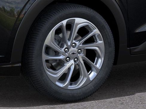 New 2027 Chevrolet Bolt LT w/ Comfort Package image 9