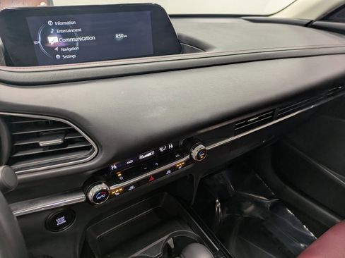 Certified 2023 MAZDA CX-30 AWD 2.5 S w/ Preferred Package image 11