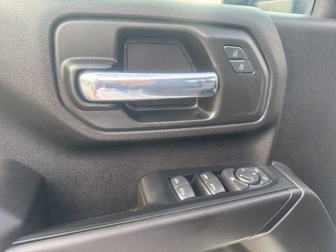 Used 2023 GMC Sierra 3500 Pro w/ Convenience Package AWD/4WD image 11